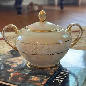 Vintage Iridescent Porcelain Sugar Bowl with Gold Accents - Elegant Collectible